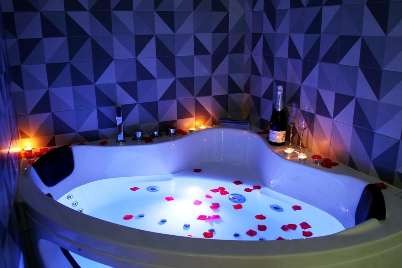 Apartamentos Las Trece Llaves Jacuzzi Bajo Reserva Mérida Exterior foto