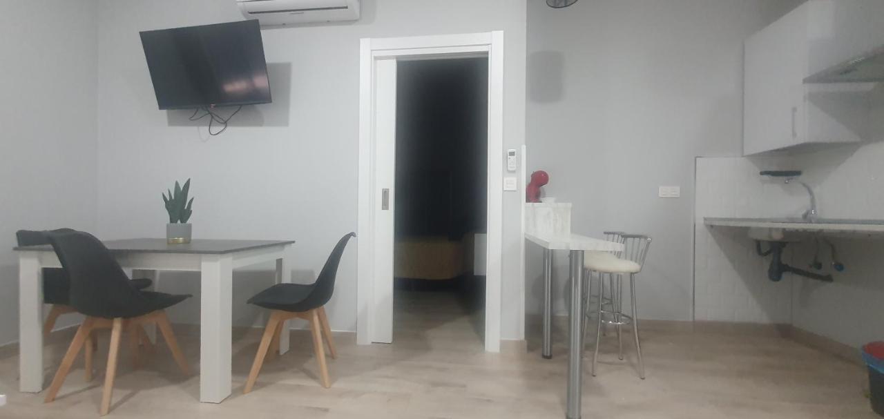 Apartamentos Las Trece Llaves Jacuzzi Bajo Reserva Mérida Exterior foto